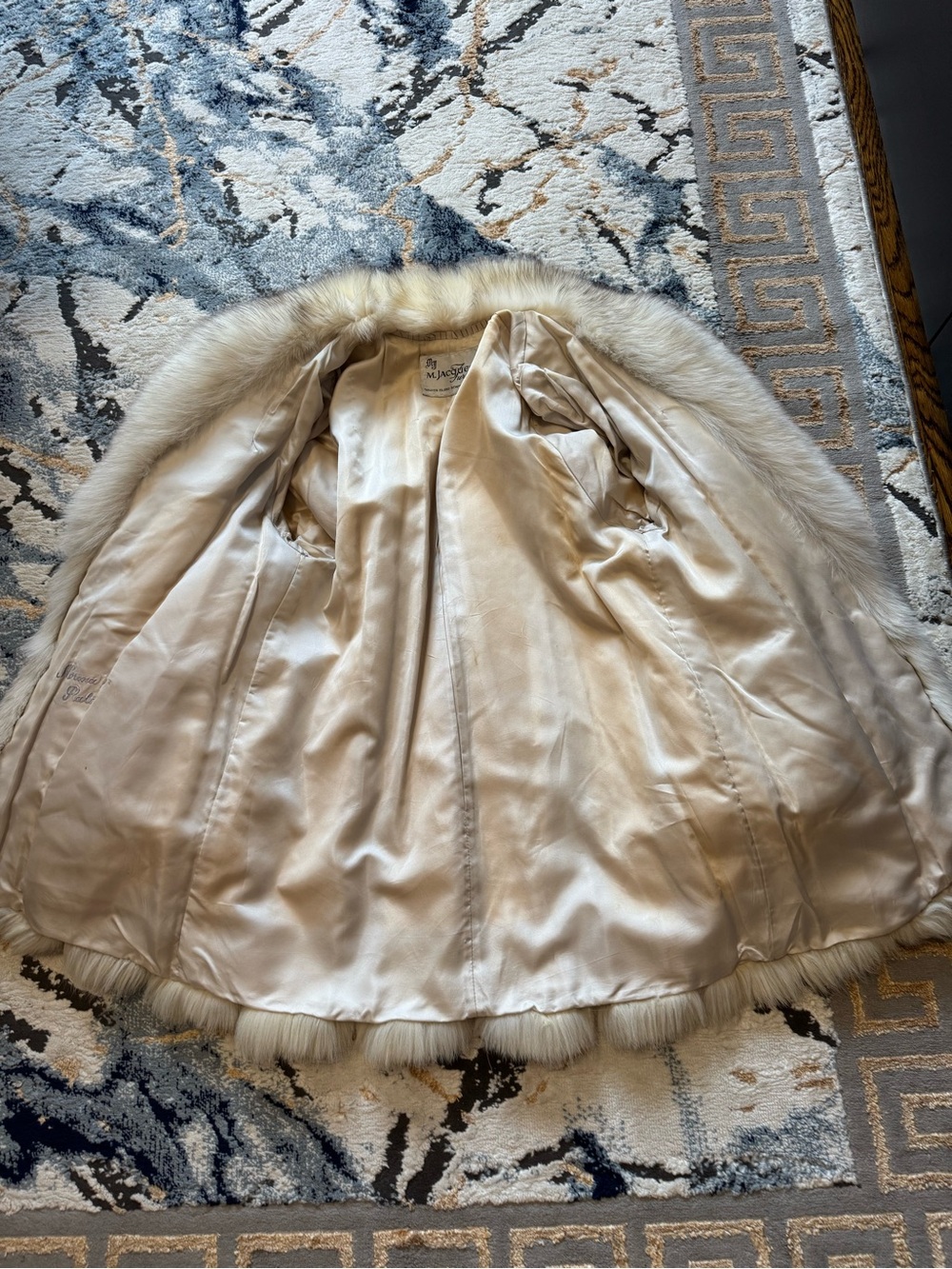 Luxurious M.Jacques blue fox fur coat jacket - Picture 14 of 16